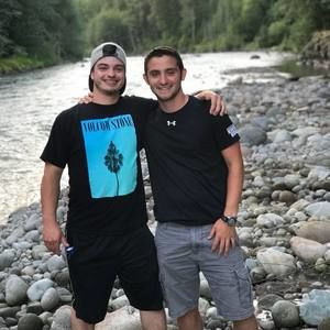 Meet your Posher, Justin